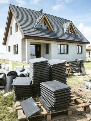 laying-roof-tiles-oxdtm96d881nxpebfehyueou8pdbmte1mfl1izm940